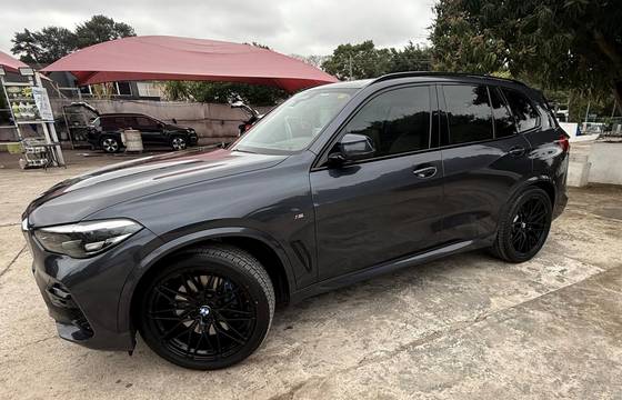BMW X5 3.0 M SPORT 4X4 30D I6 TURBO DIESEL 4P AUTOMÁTICO BMW X5 3.0 M SPORT 4X4 30D I6 TURBO DIESEL 4P AUTOMÁTICO